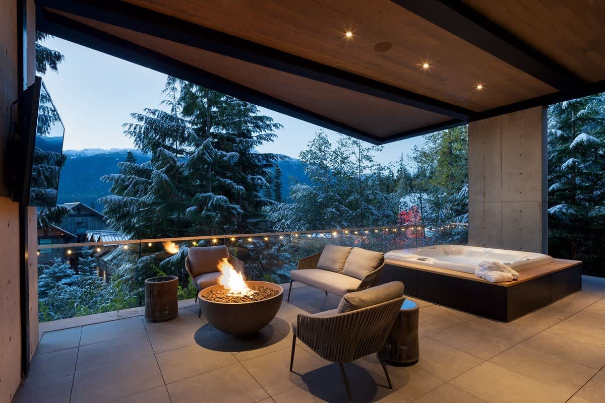 Cozy patio with fire pit.