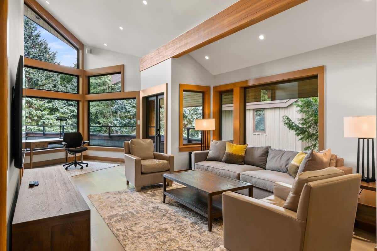 Glacier View Chalet