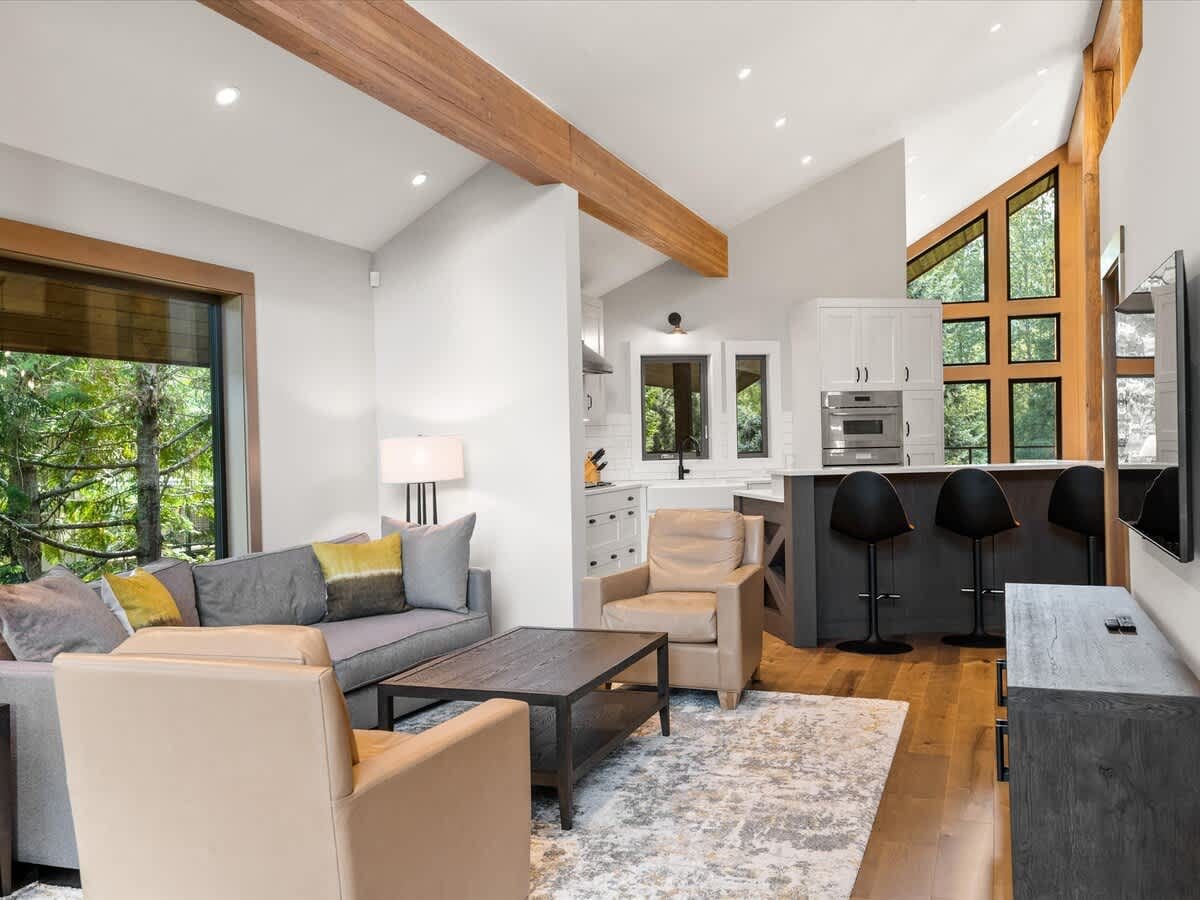 Glacier View Chalet
