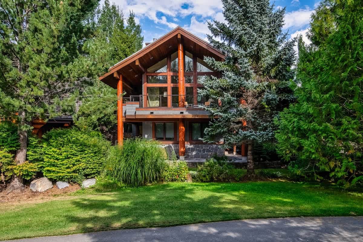 Glacier View Chalet