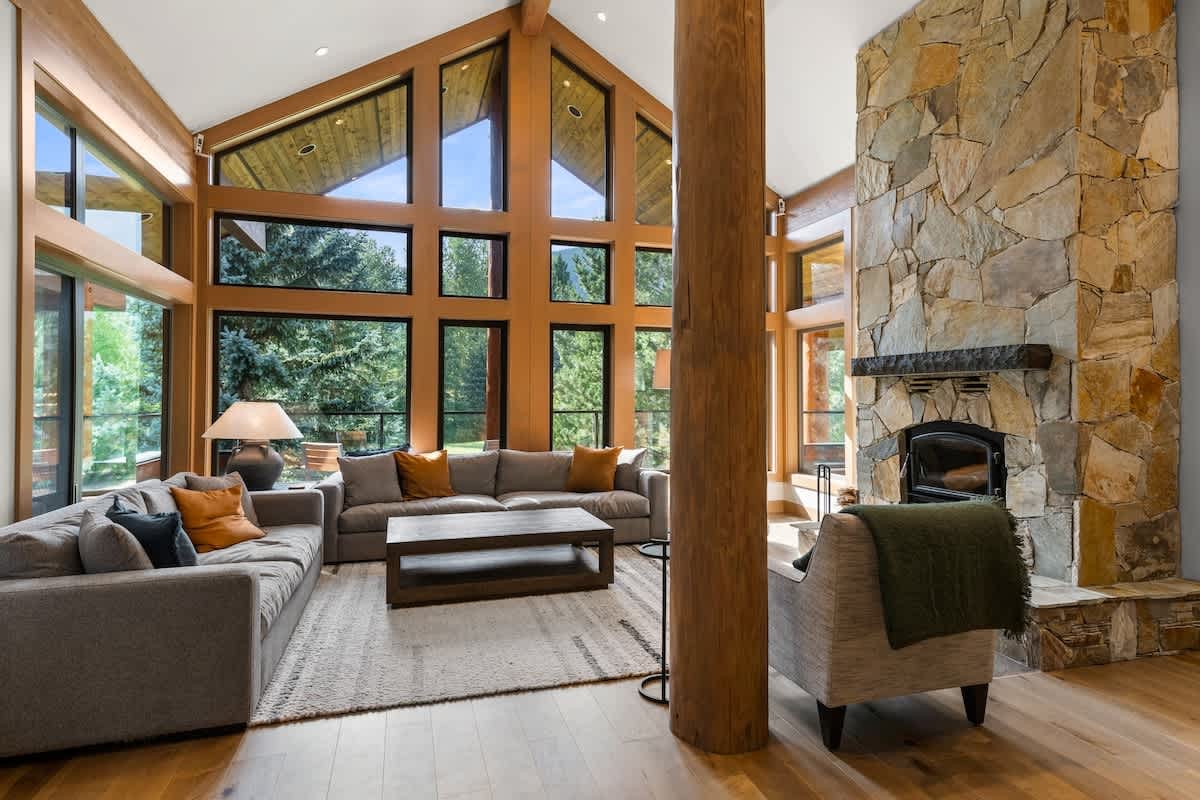 Glacier View Chalet