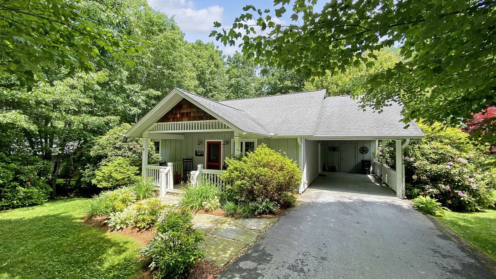 Highlands Haven at Heath Edwards in Highlands