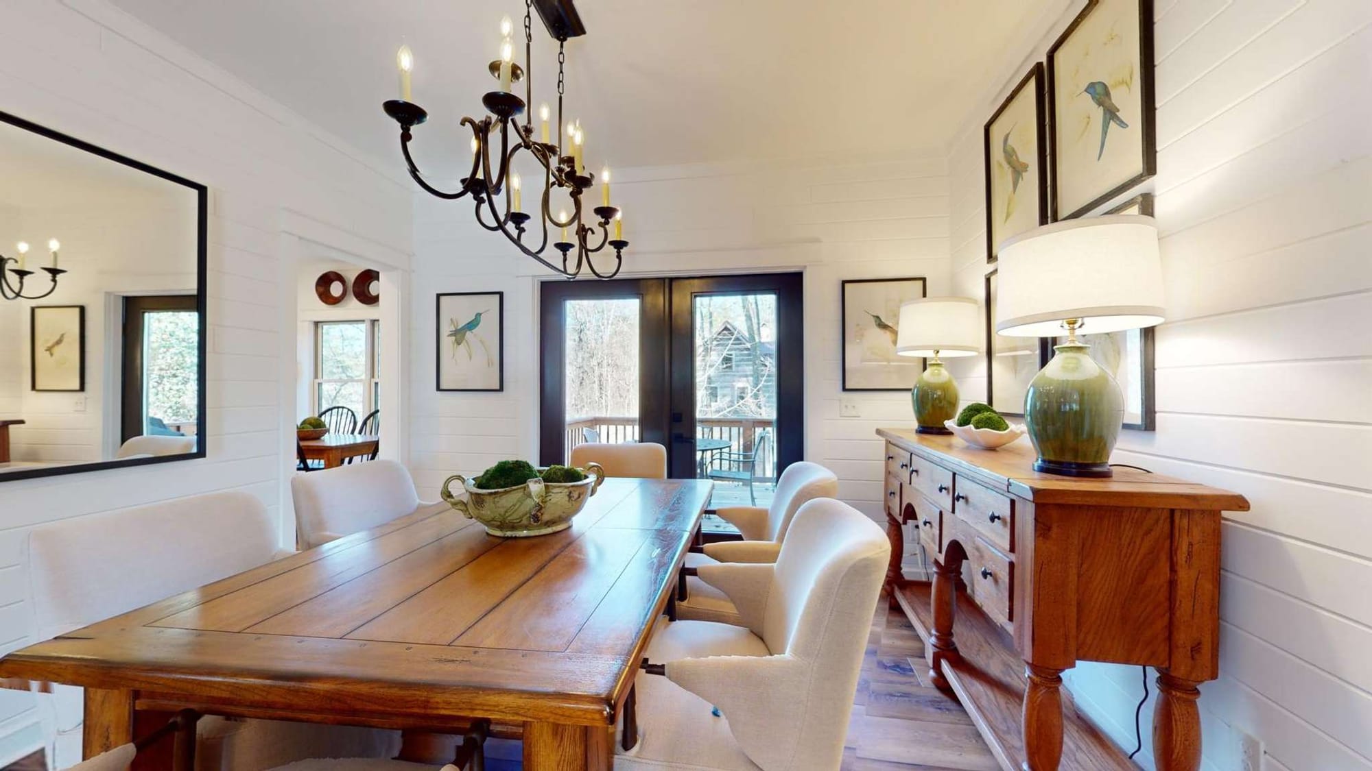 Lakeview Hideaway