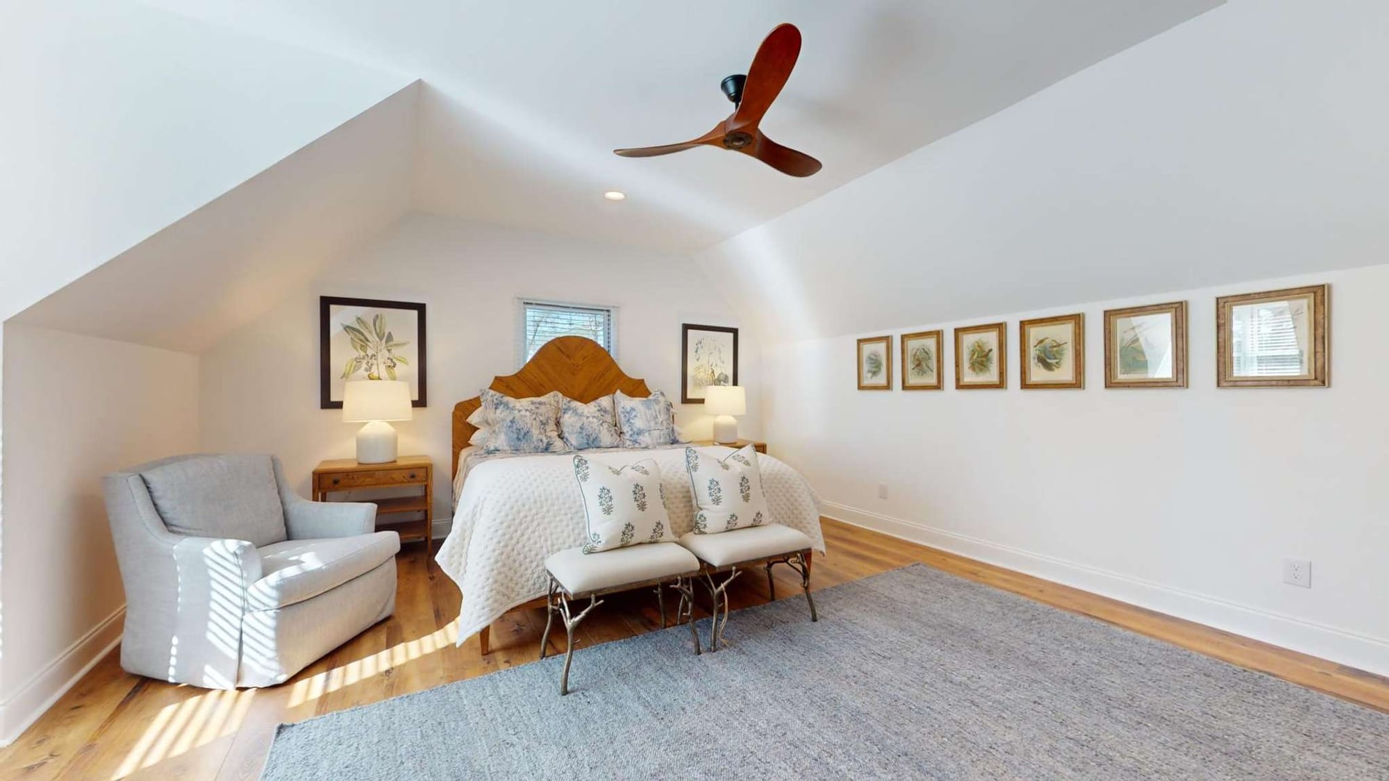 Lakeview Hideaway