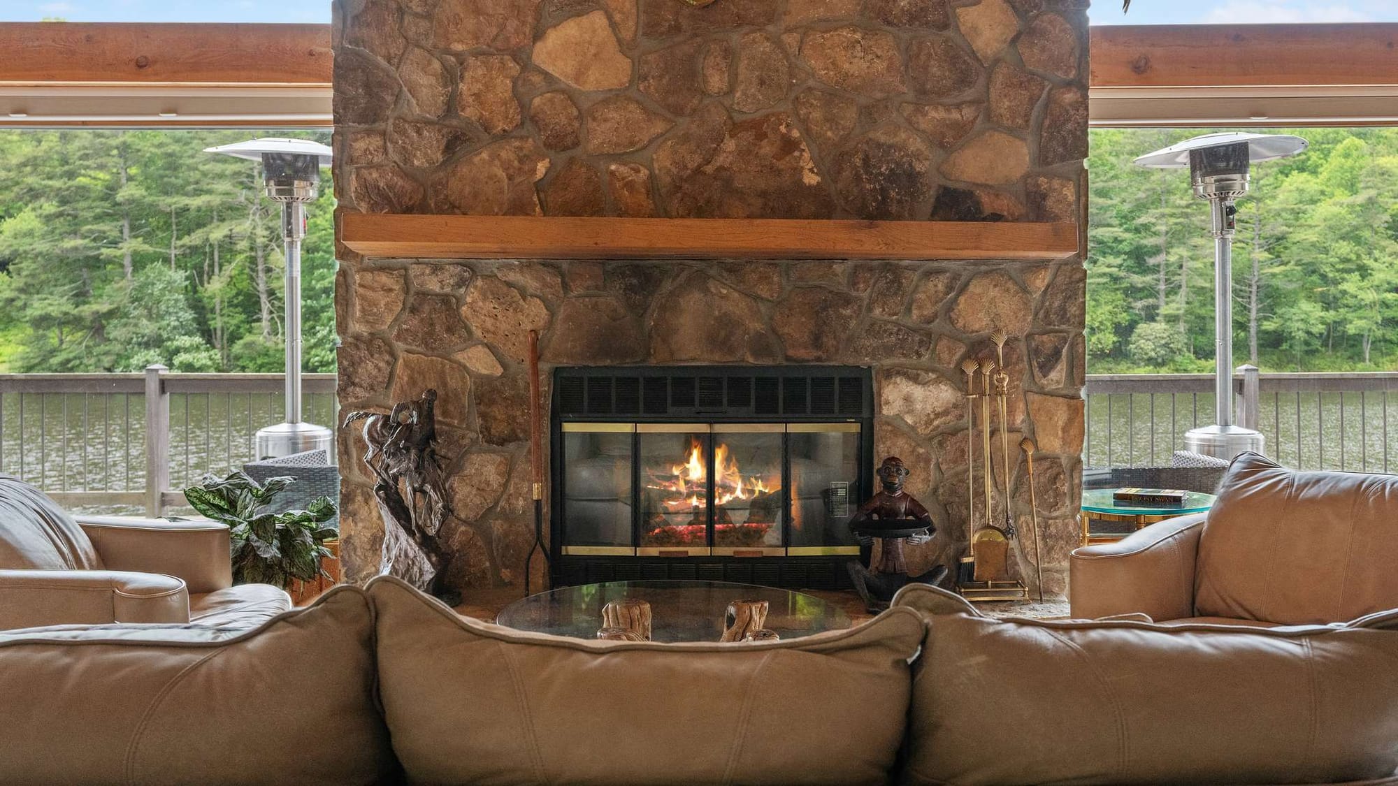 Sequoyah Lakeside Lodge