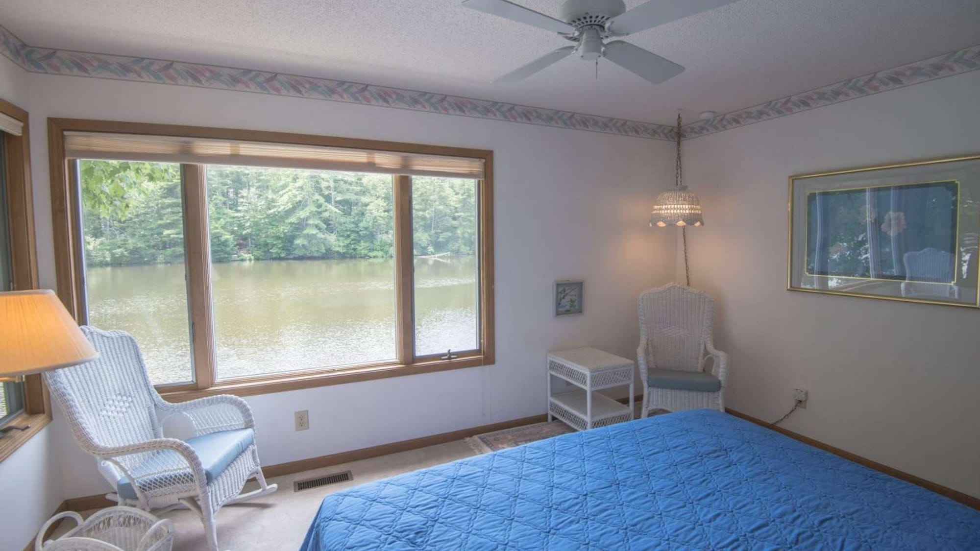 Sequoyah Lakeside Lodge