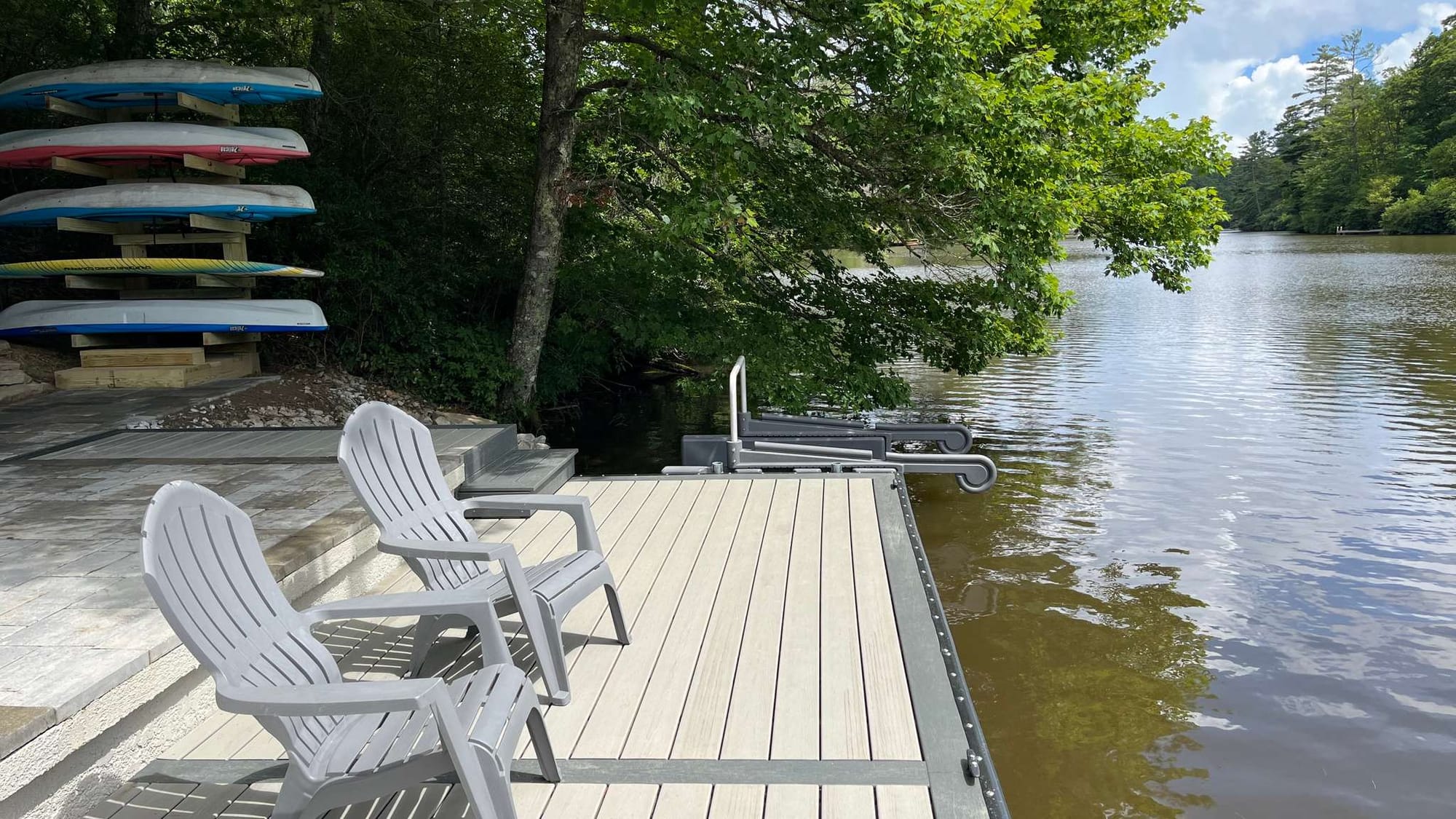 Sequoyah Lakeside Lodge
