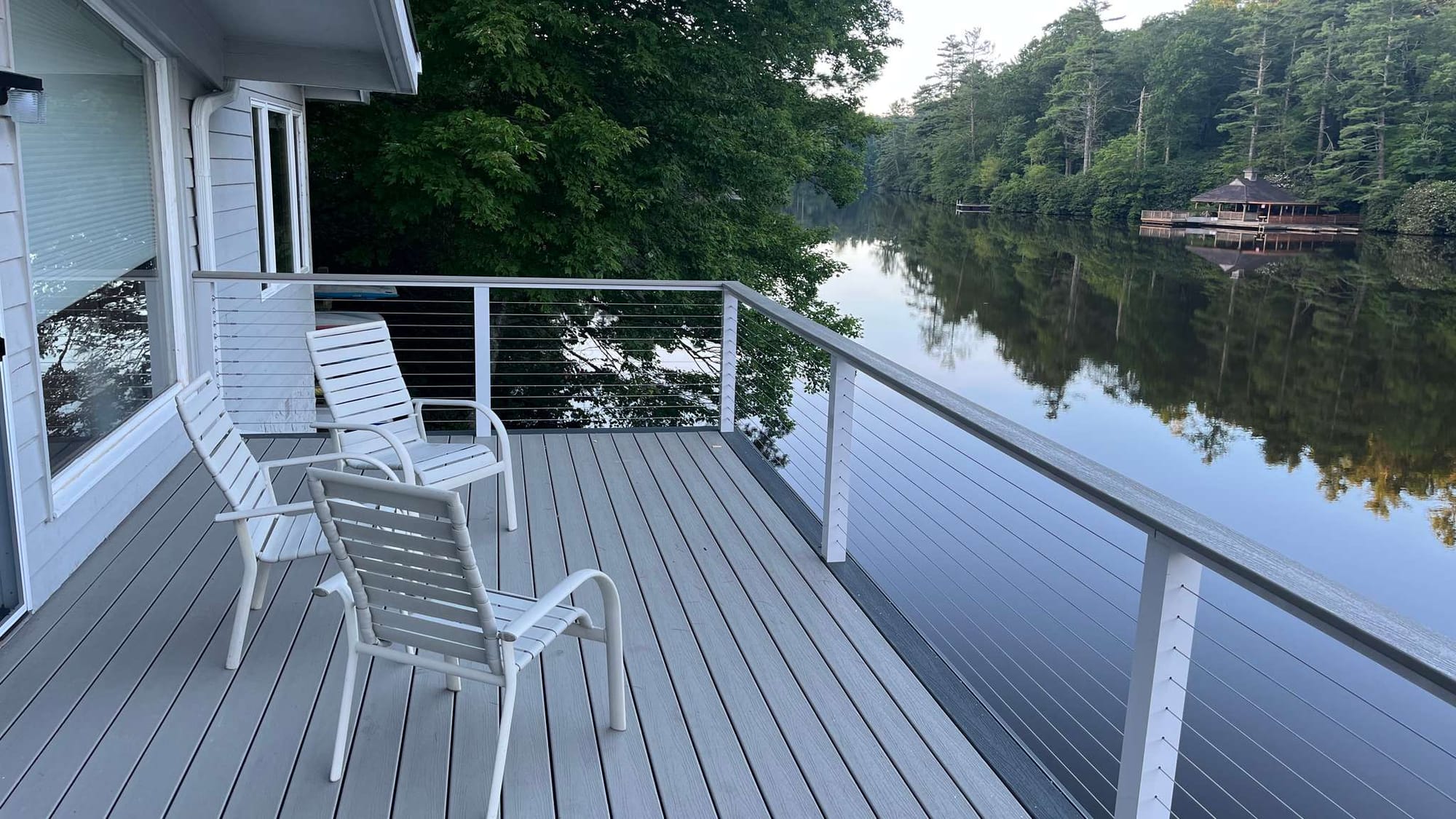 Sequoyah Lakeside Lodge