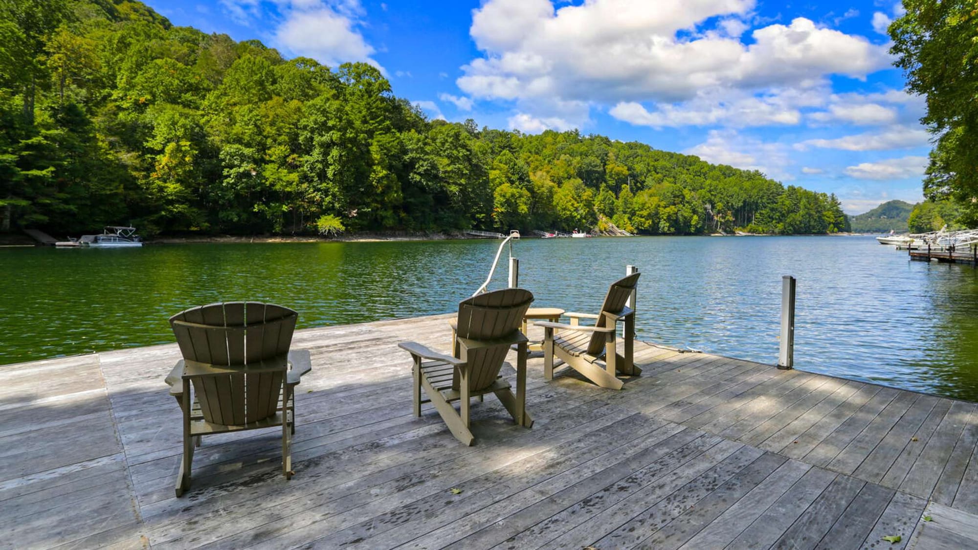 Sparkling Waters Lakefront Retreat in Highlands