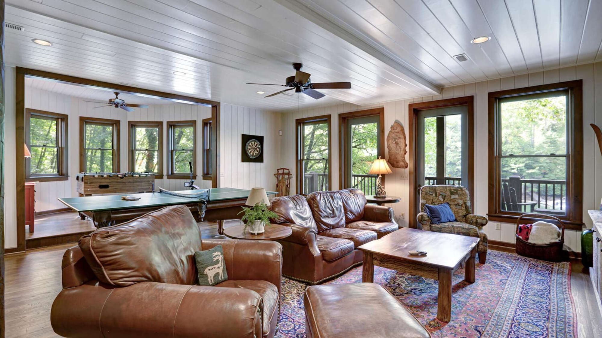 Sparkling Waters Lakefront Retreat
