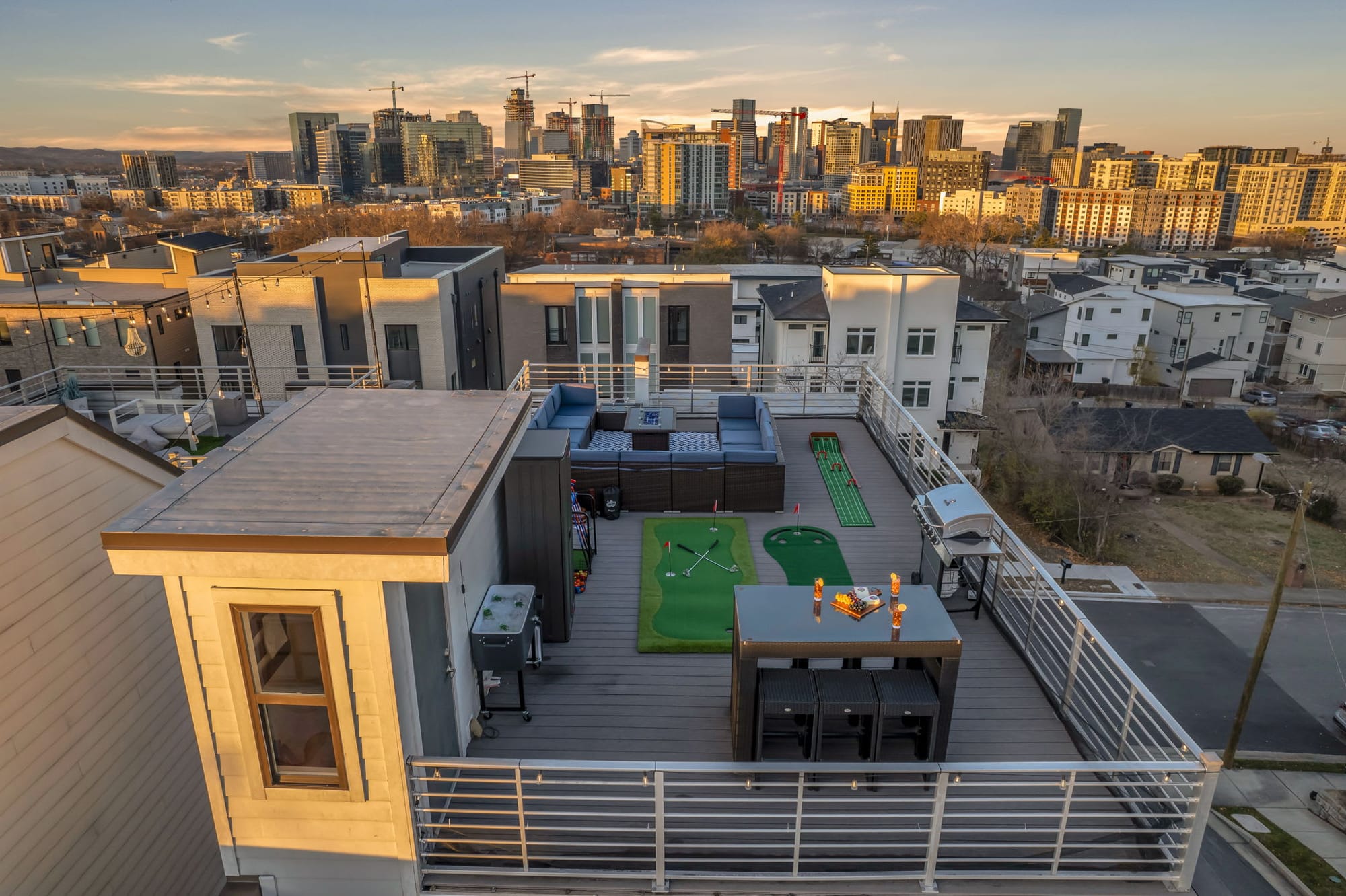 Skyline Social