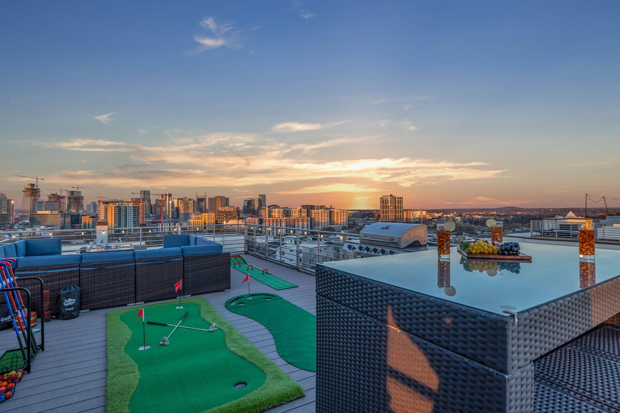 Skyline Social