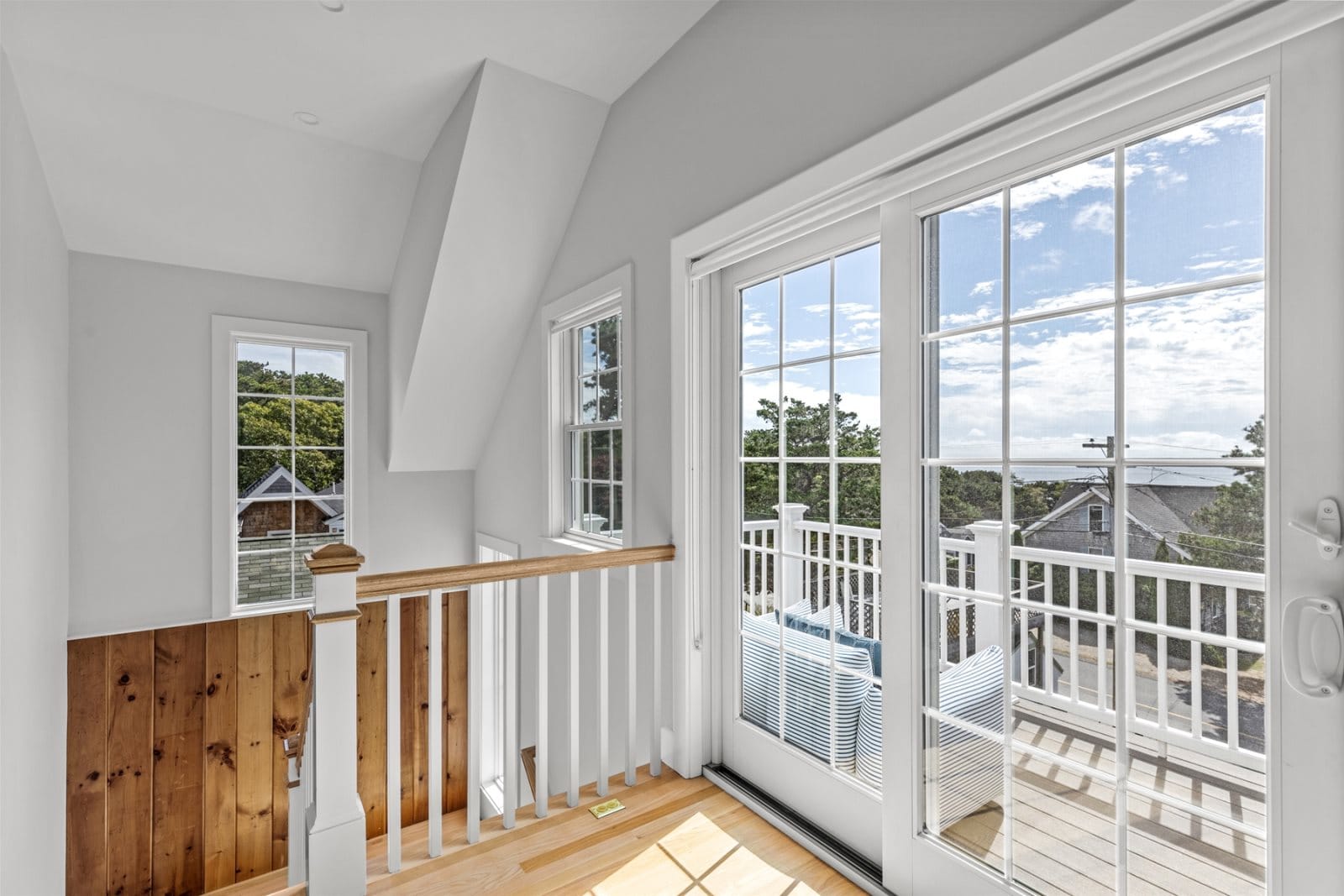 Wellfleet Harbor Lookout