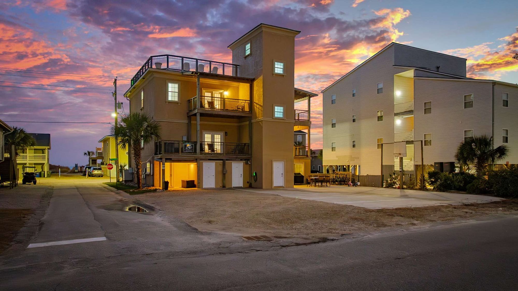 Reach For The Moon in North Myrtle Beach
