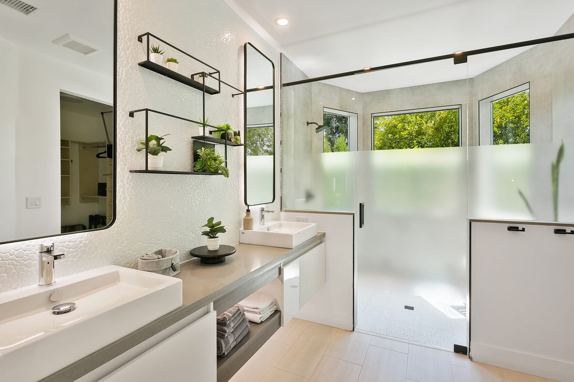 Modern Compound