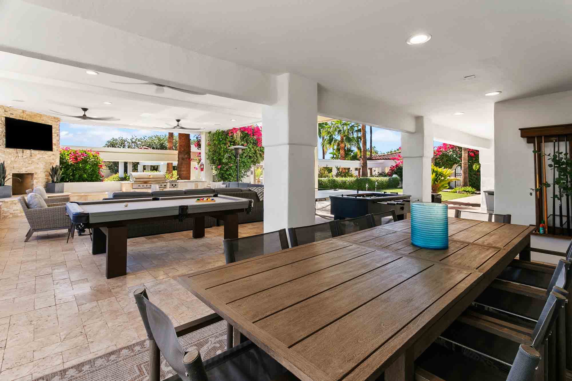 Celebrity Hideaway
