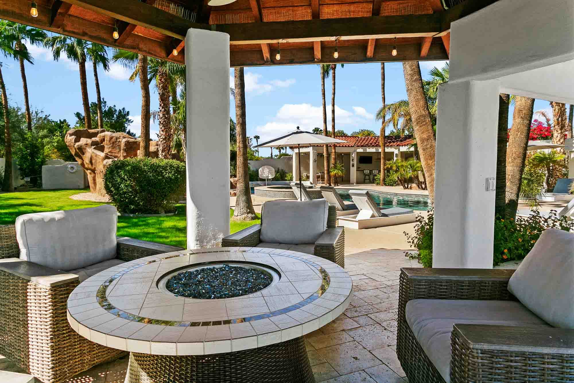 Celebrity Hideaway