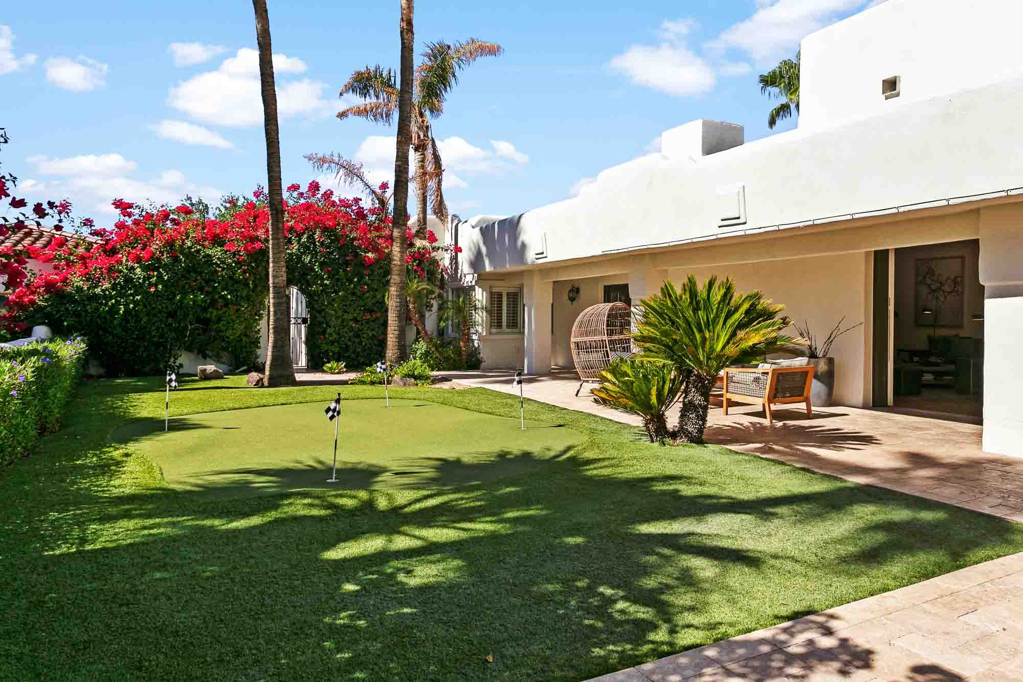 Celebrity Hideaway