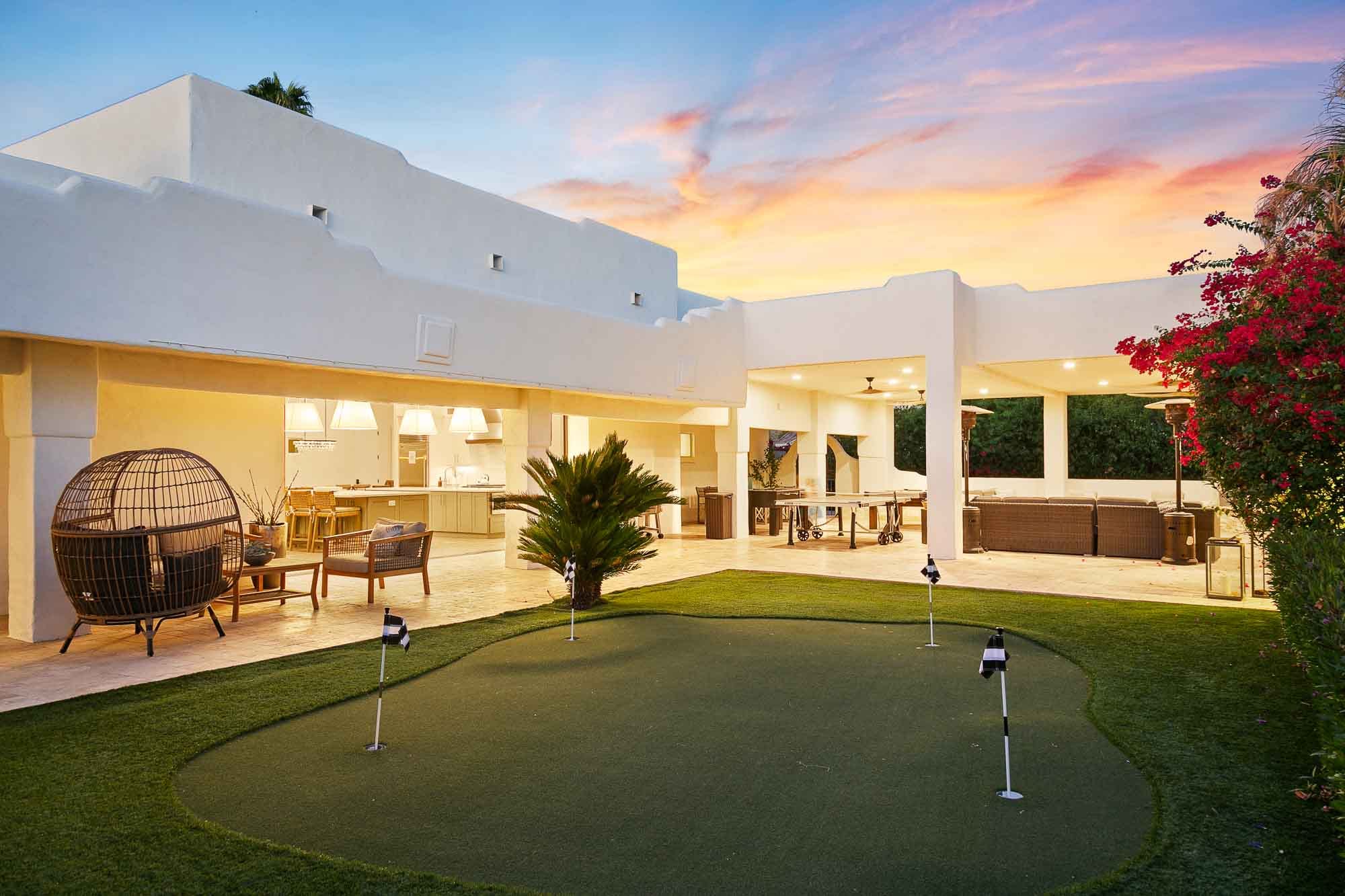 Celebrity Hideaway