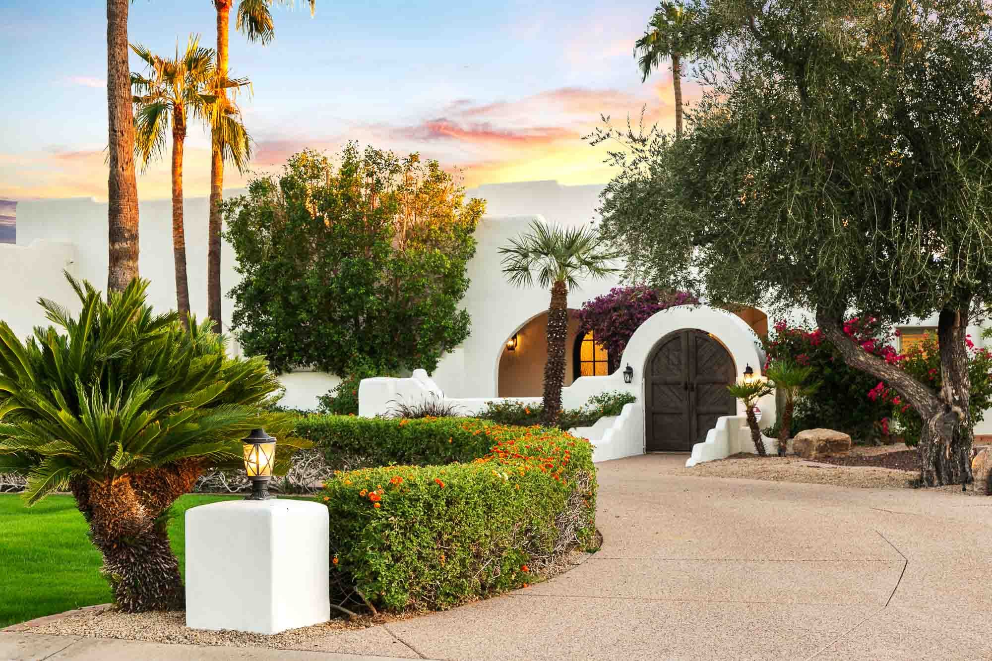 Celebrity Hideaway