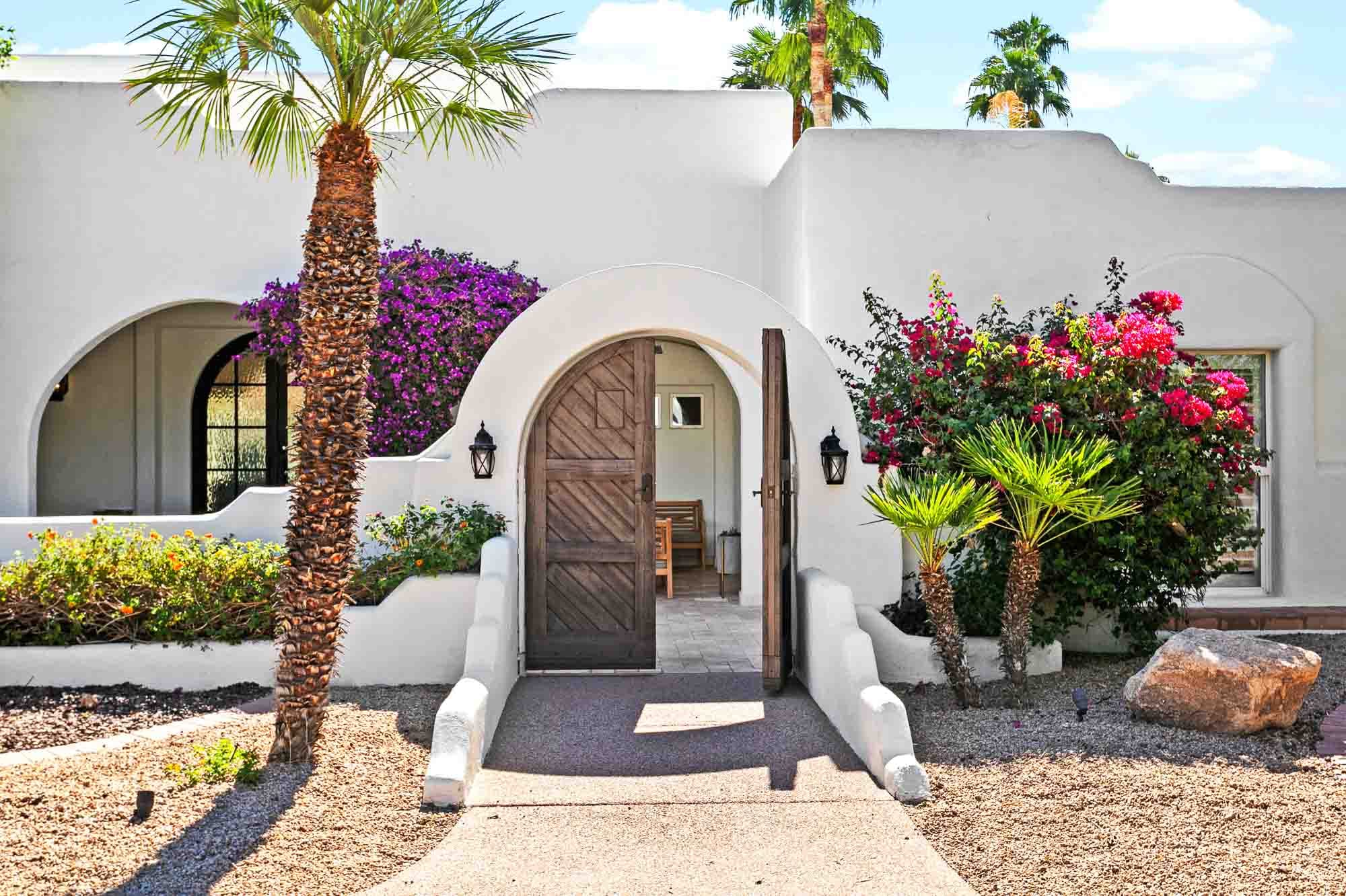 Celebrity Hideaway
