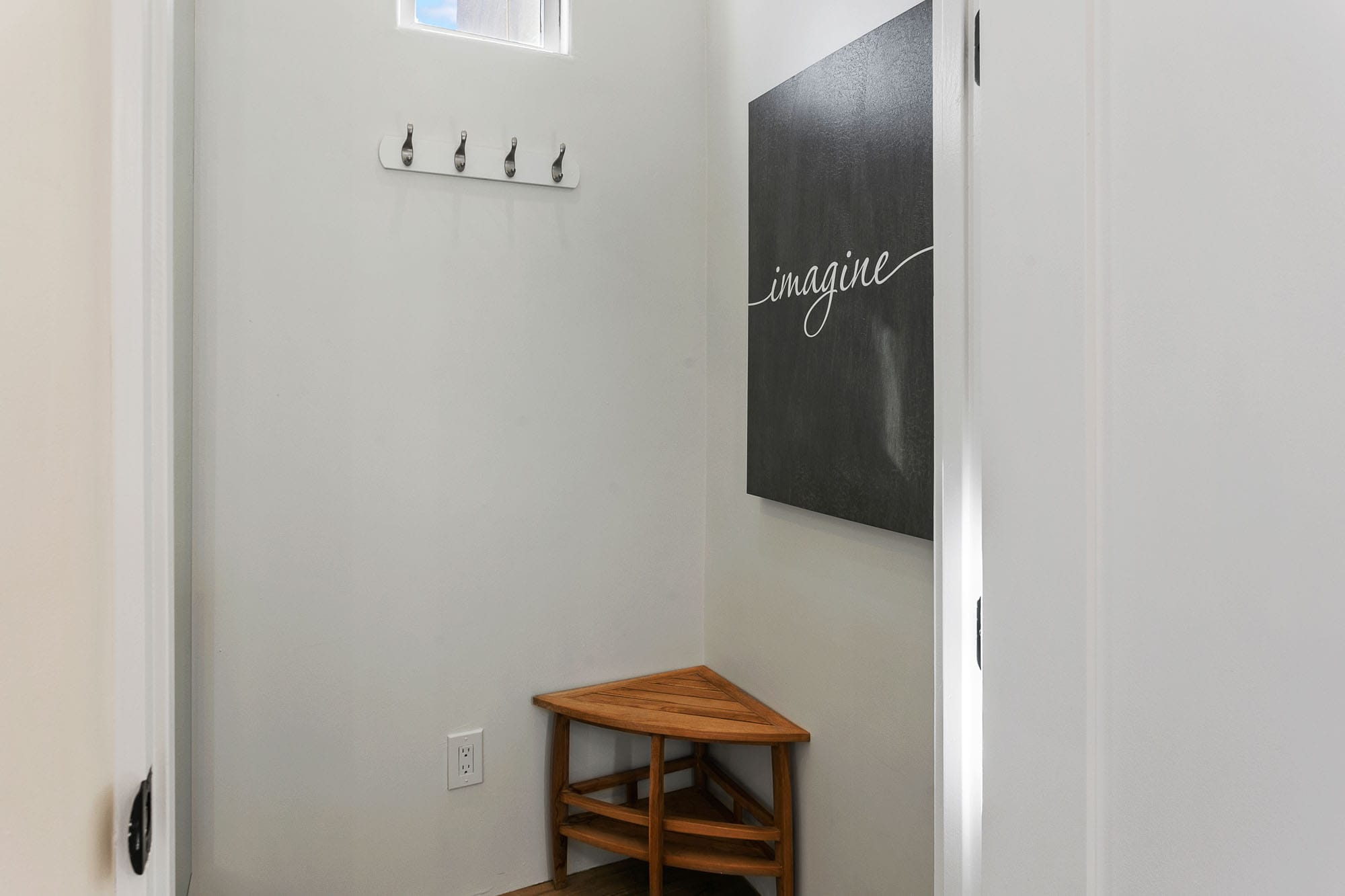Celebrity Hideaway