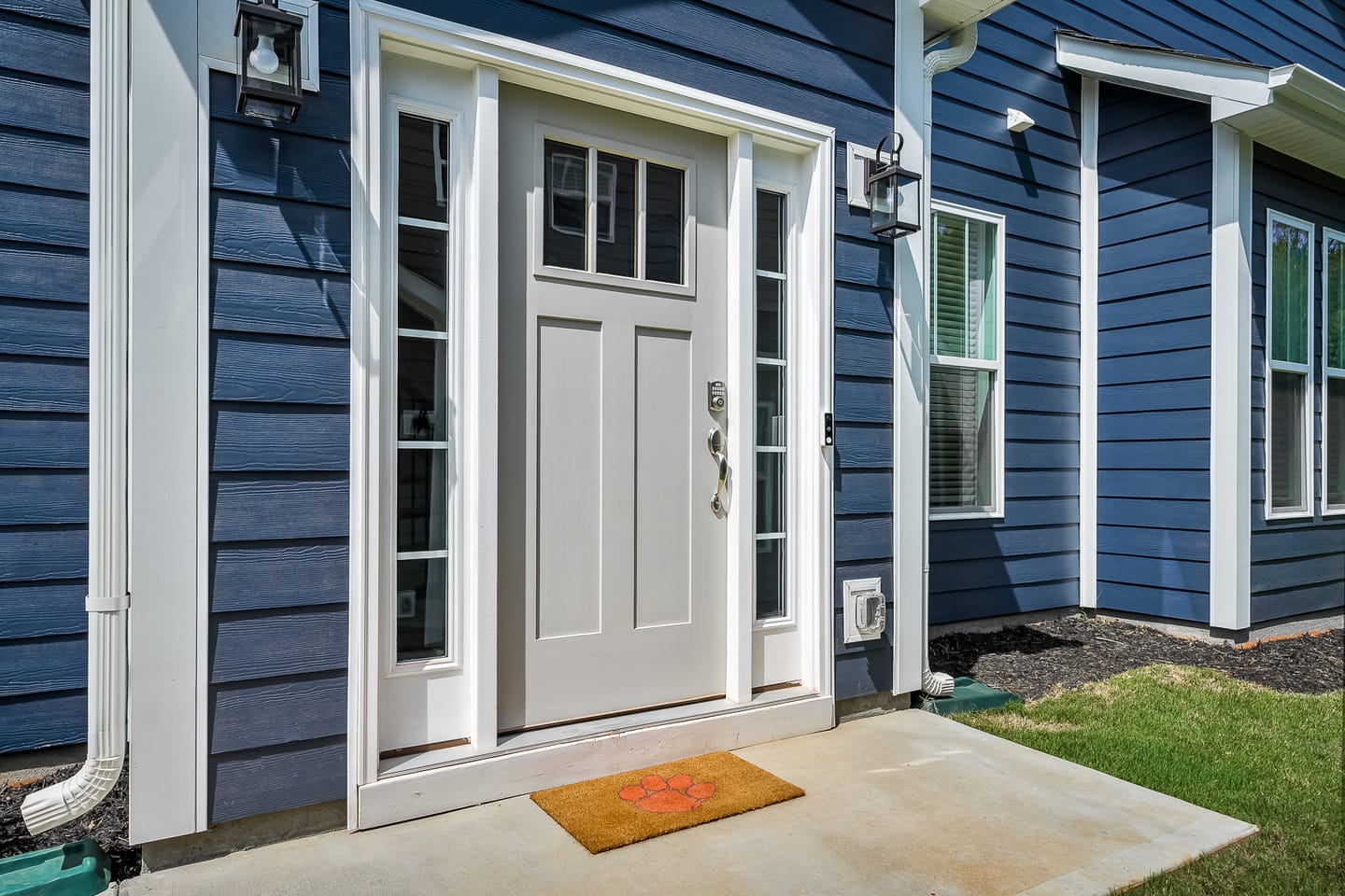 Tiger Nest in Clemson Lake Keowee And Lake Hartwell