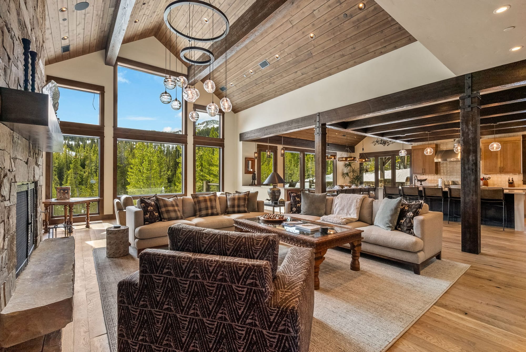 2 Saddle Horn in Big Sky Montana