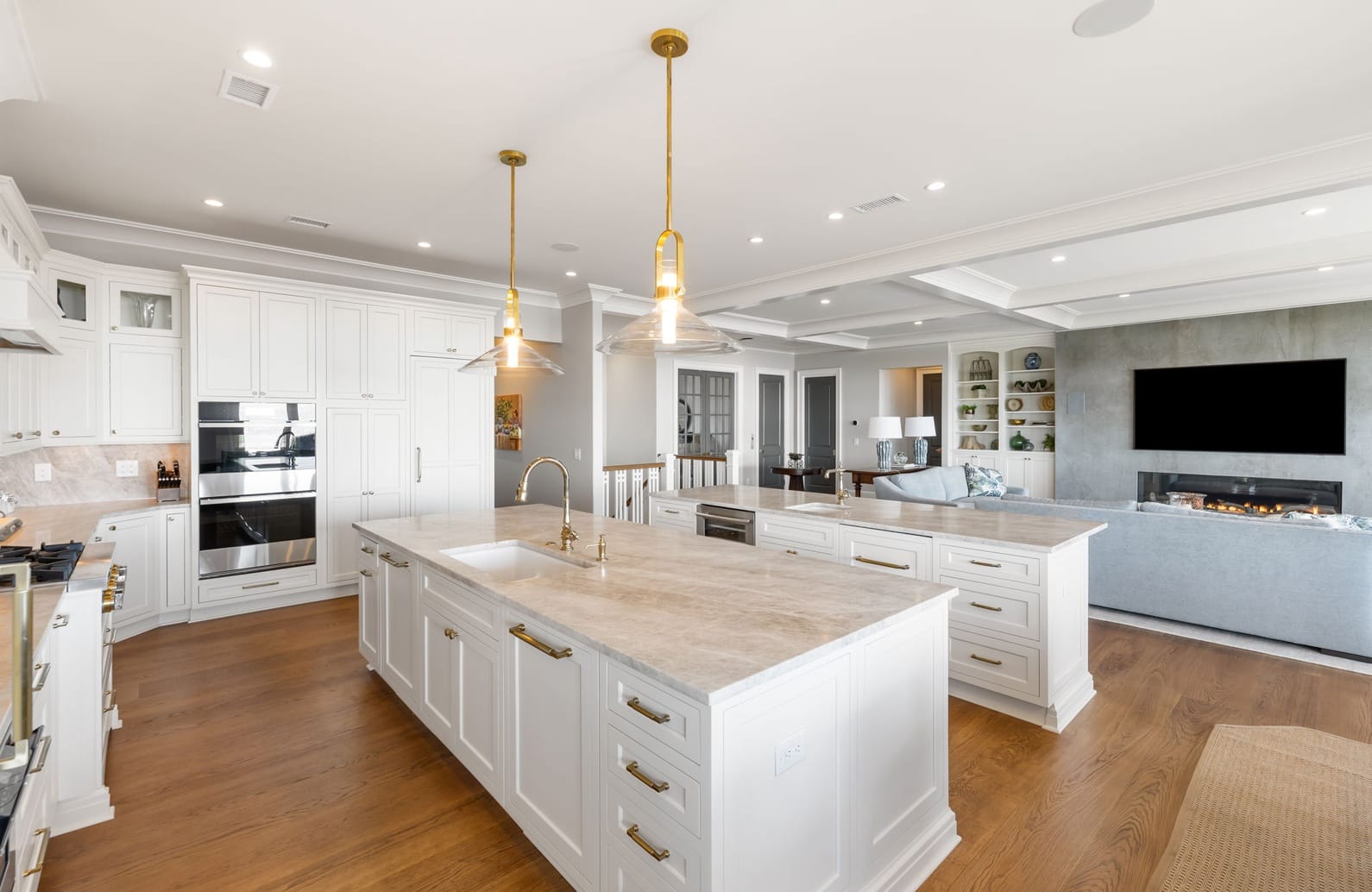 100 Surfsong Road