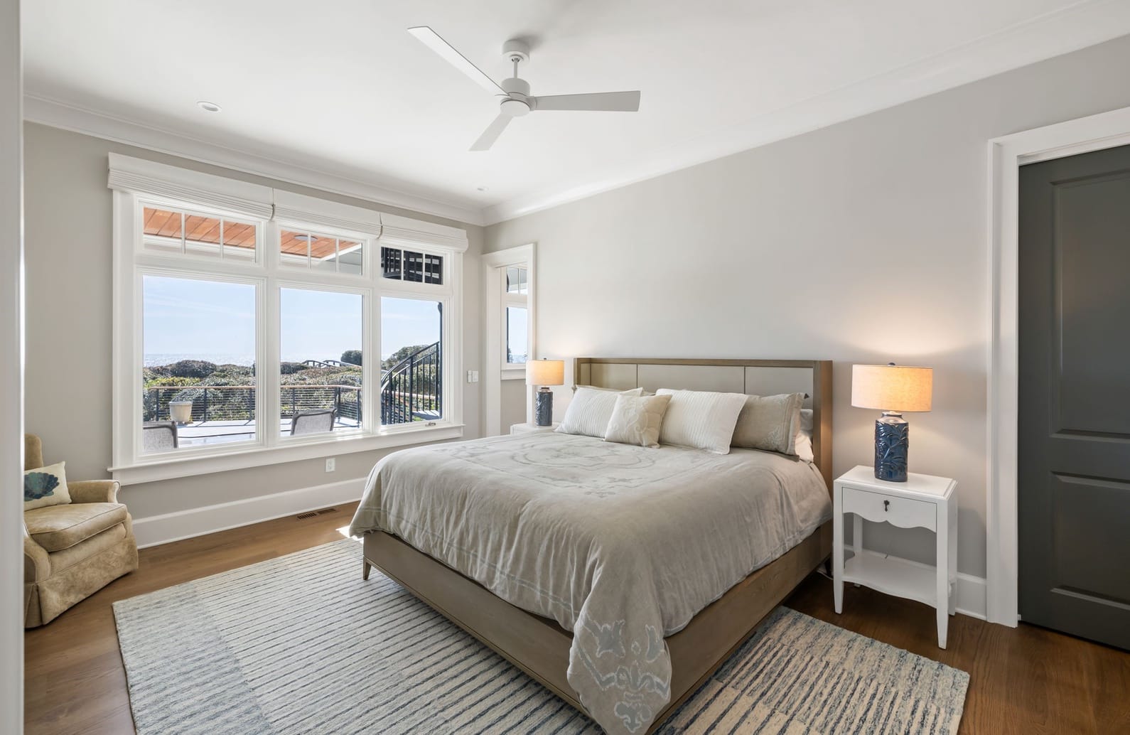 100 Surfsong Road