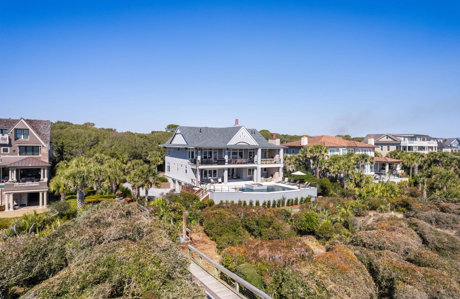 100 Surfsong Road