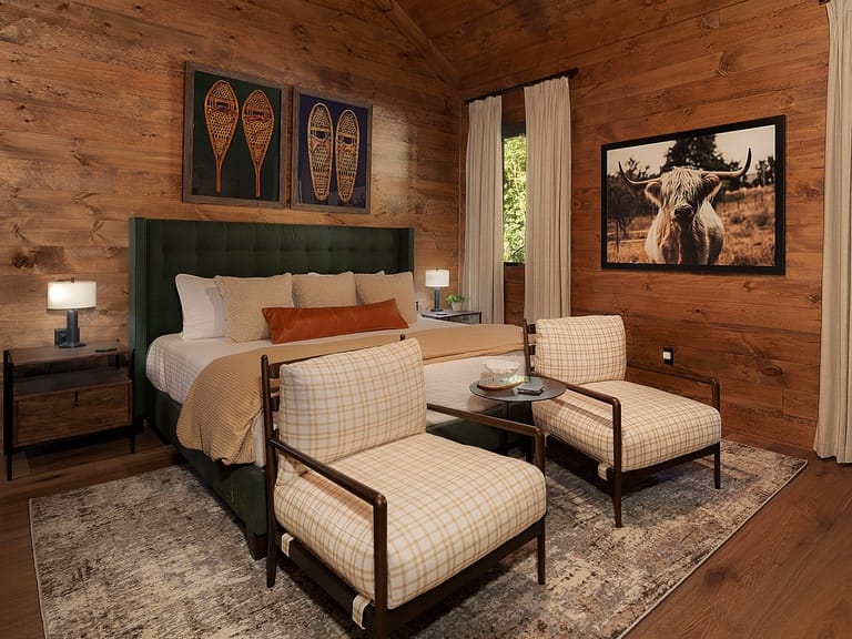 Iron Tree Lodge