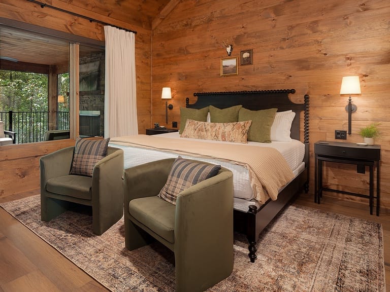 Iron Tree Lodge