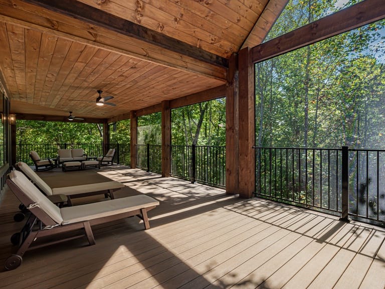 Iron Tree Lodge