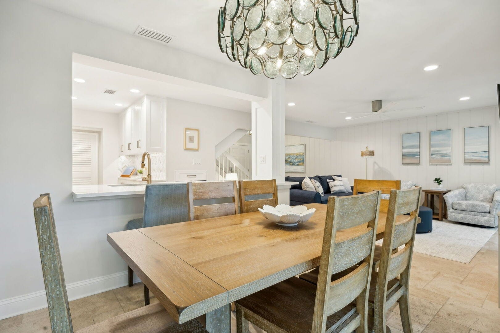 2055 Beach Wood