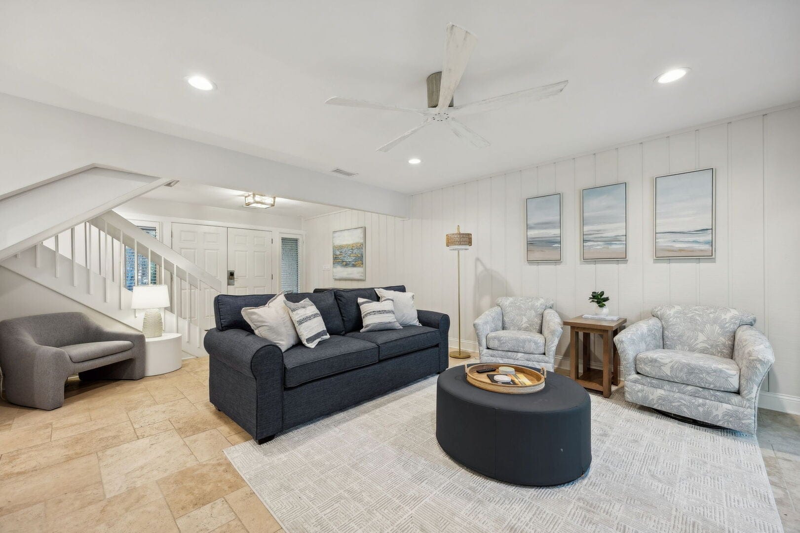 2055 Beach Wood