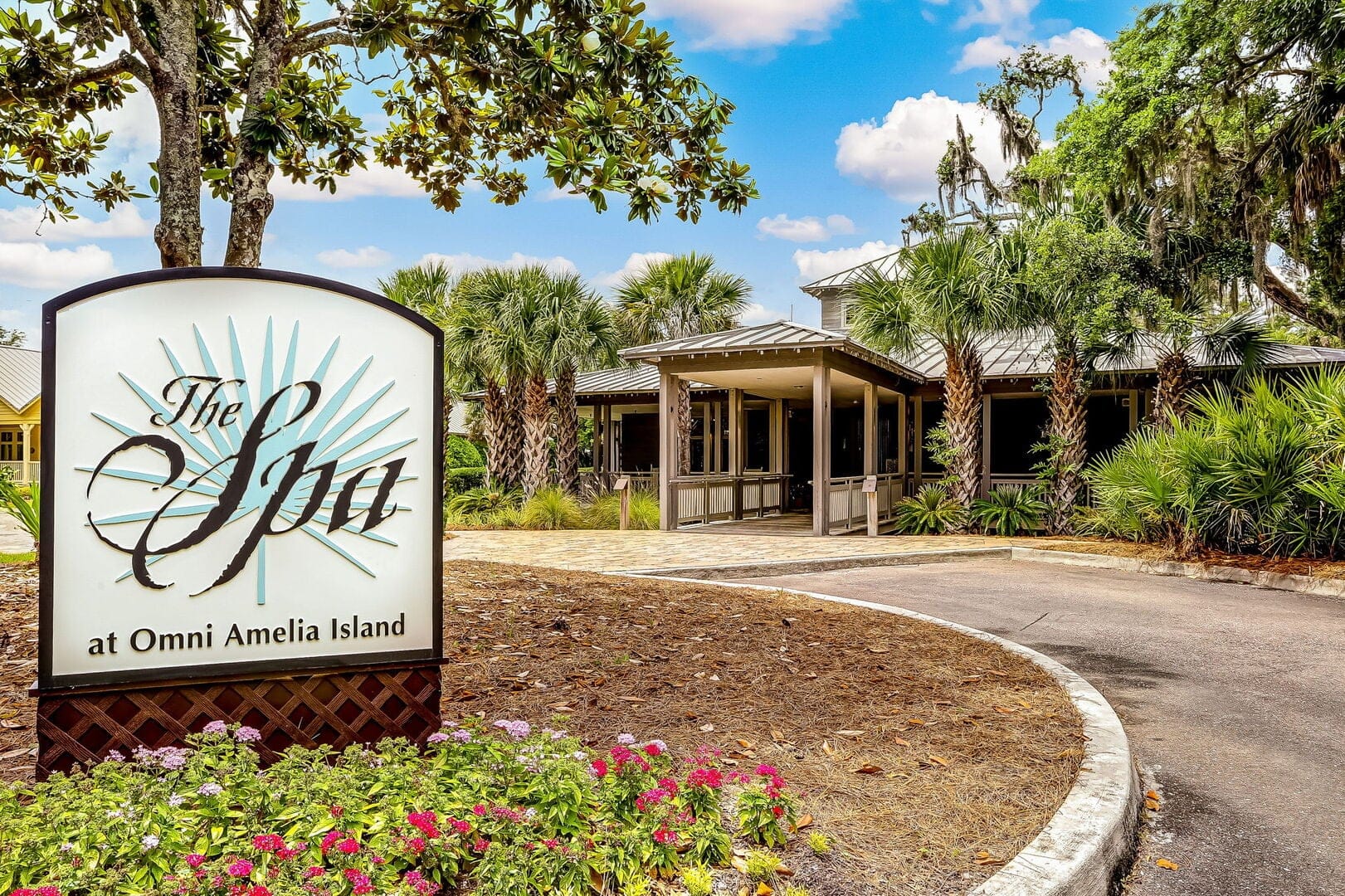 2055 Beach Wood