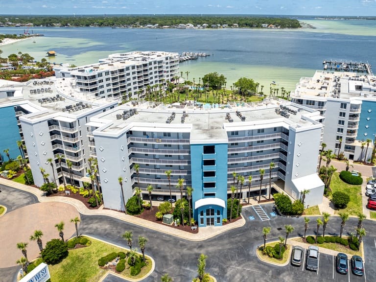 Destin West Bayside Osprey
