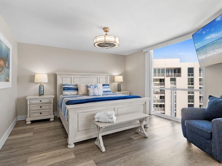 Shoreline Towers 2114