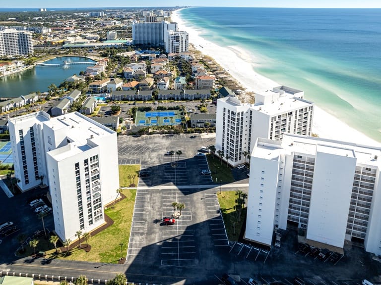 Shoreline Towers 2114