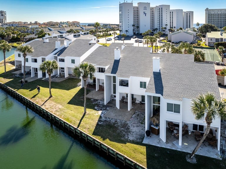 Shoreline Towers 2114