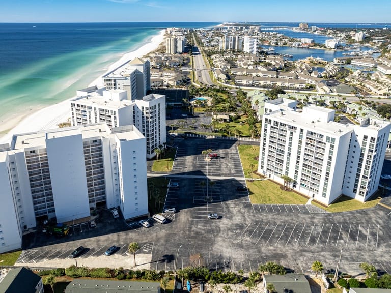 Shoreline Towers 2114