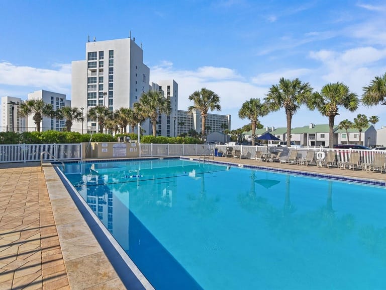 Shoreline Towers 2114