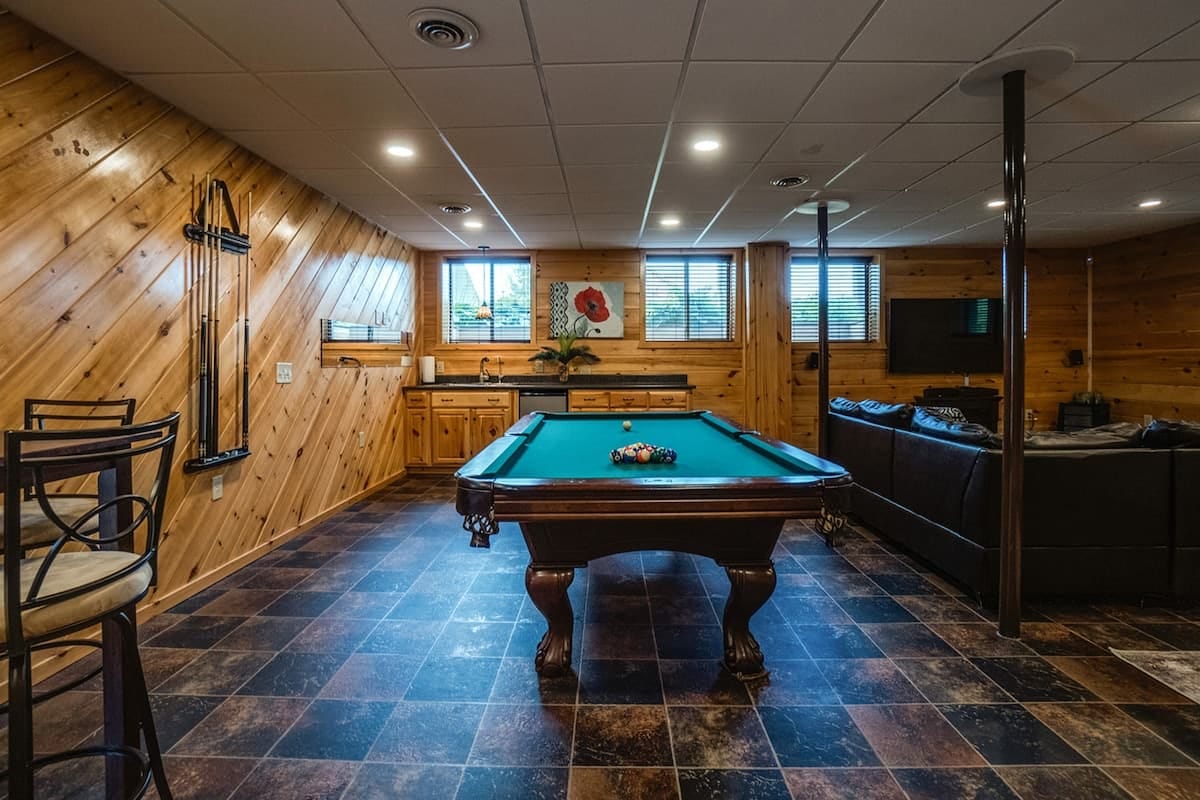 Chateau Cabin
