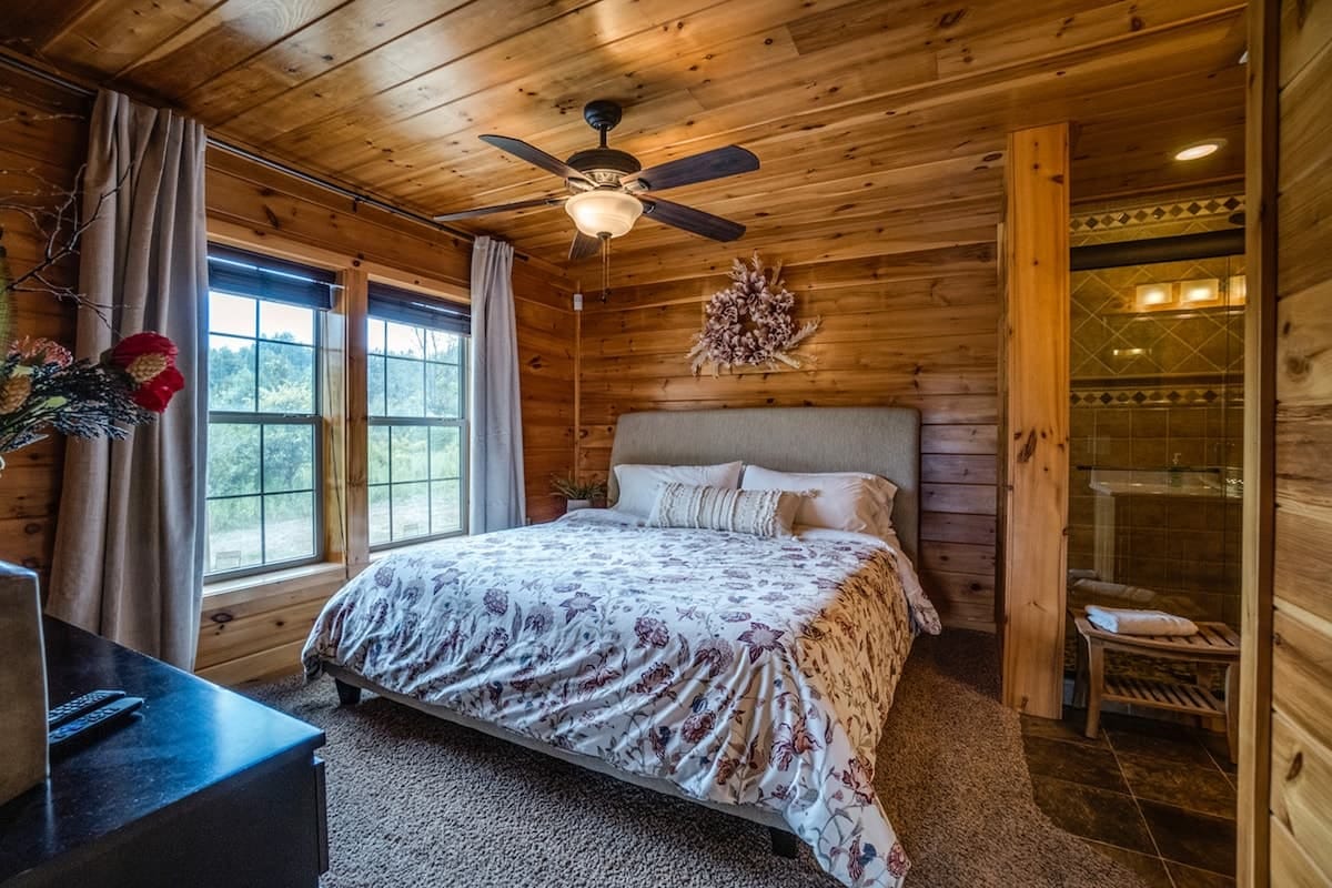 Chateau Cabin