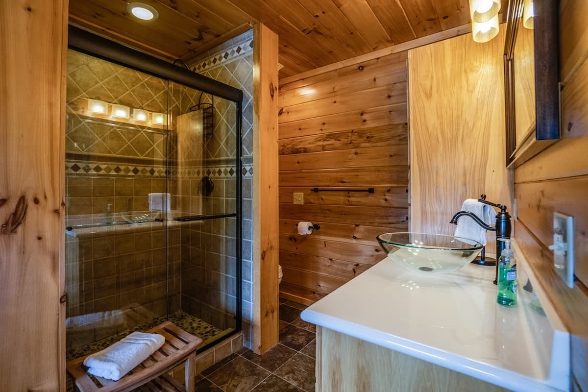 Chateau Cabin