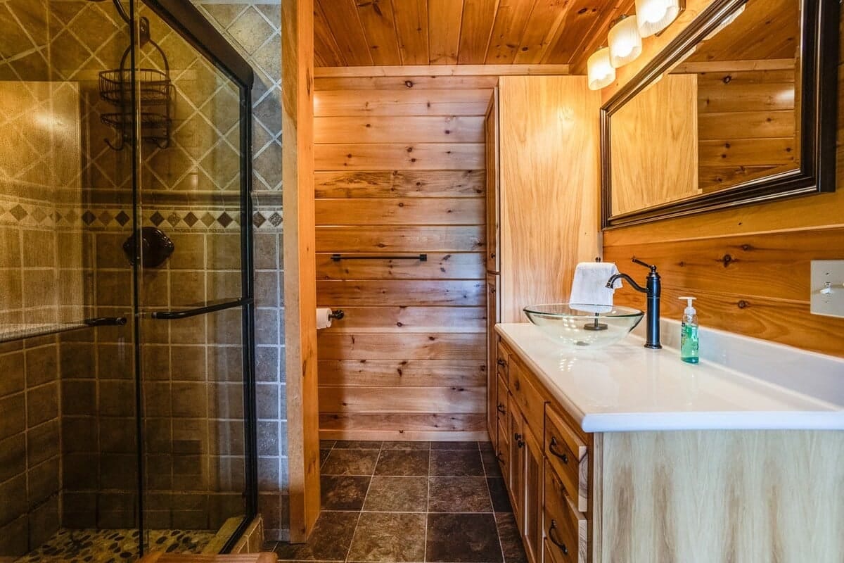 Chateau Cabin