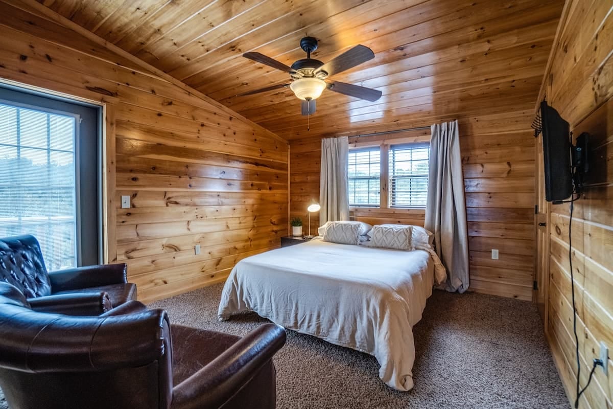 Chateau Cabin