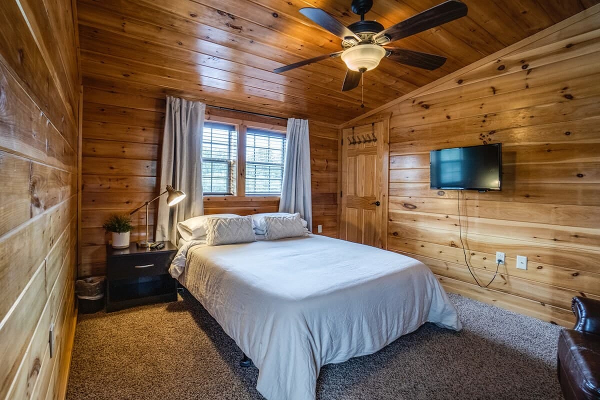 Chateau Cabin