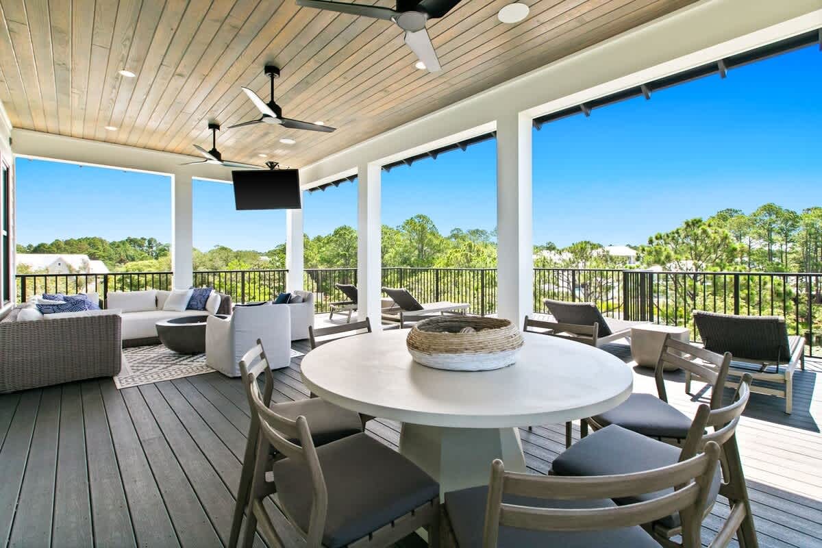169 Lakeview Drive
